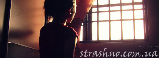 Девочка боится мистики Девочка боится мистики