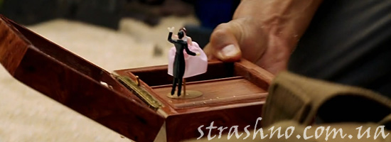 Шкатулка со страшной музыкой Шкатулка со страшной музыкой