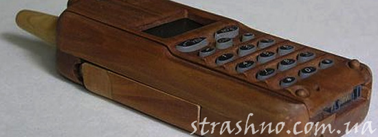 Страшный деревянный телефон