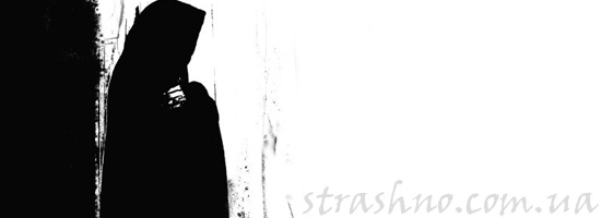 Черный монах с мистическими способностями