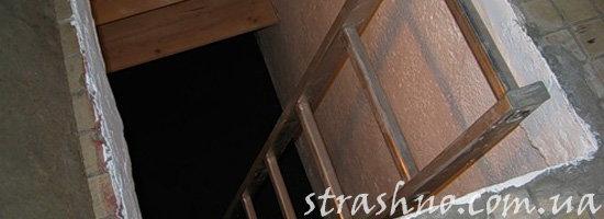 История из запертого погреба