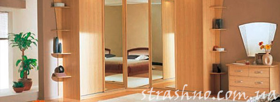 Оригинальный угловой шкаф