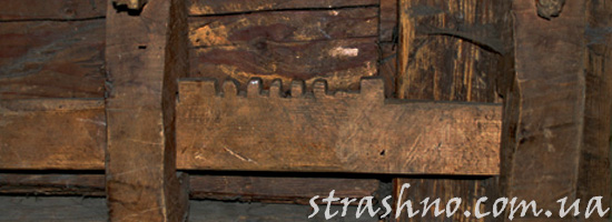 Дверь на засове