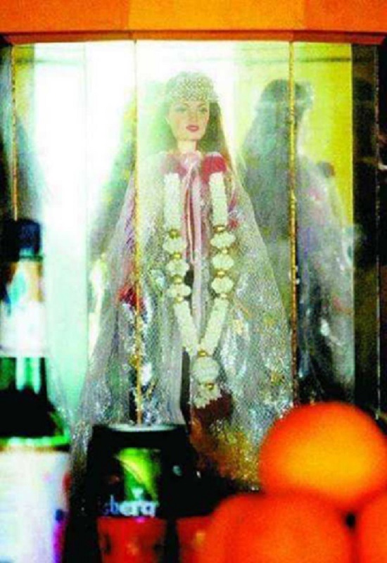 мистическая кукла Барби