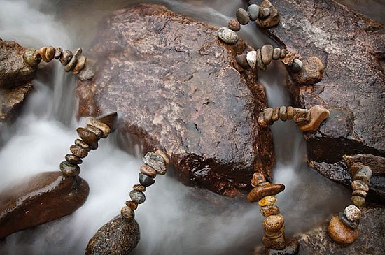 балансирующие камни