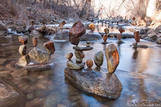 балансирующие камни