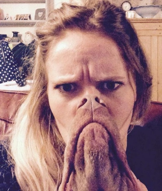 иллюзия девушка-собака