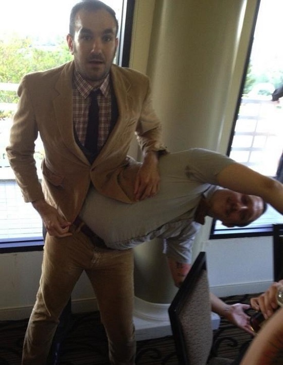 иллюзия ноги