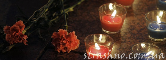 гвоздики на похоронах