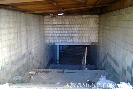 Заброшенный подземный переход