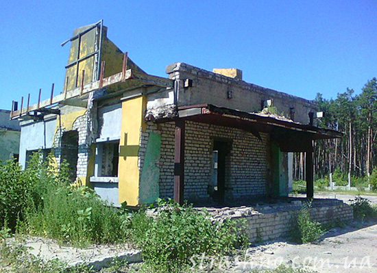 Старая автозаправочная станция