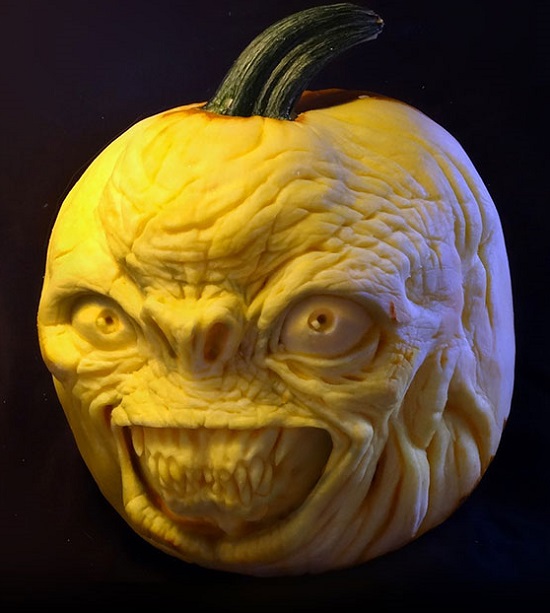 страшная рожа из тыквы