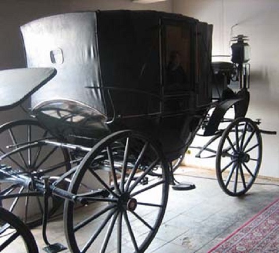 фото призрака в карете