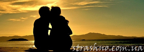 пляж влюбленные закат