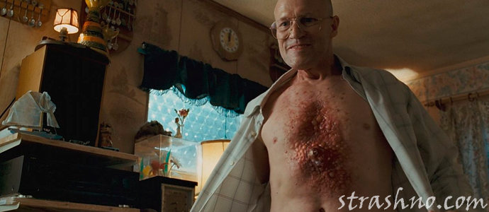 кадр из фантастического триллера Слизняк