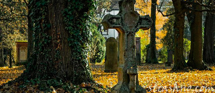 мистика на кладбище