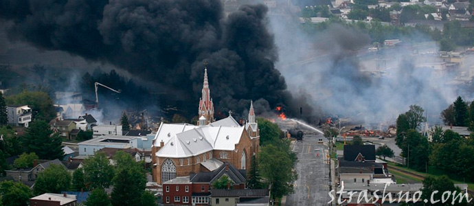страшный пожар после аварии на железной дороге