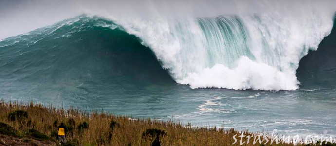 страшная блуждающая волна-убийца