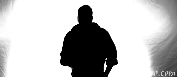 тень человека