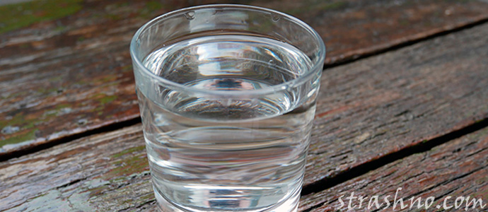 стакан воды