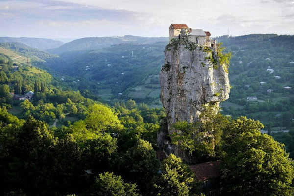 церковь Преподобного Максима Исповедника в Грузии
