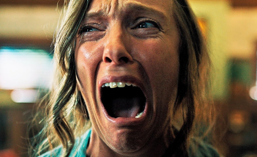 кадр из популярного фильма ужасов