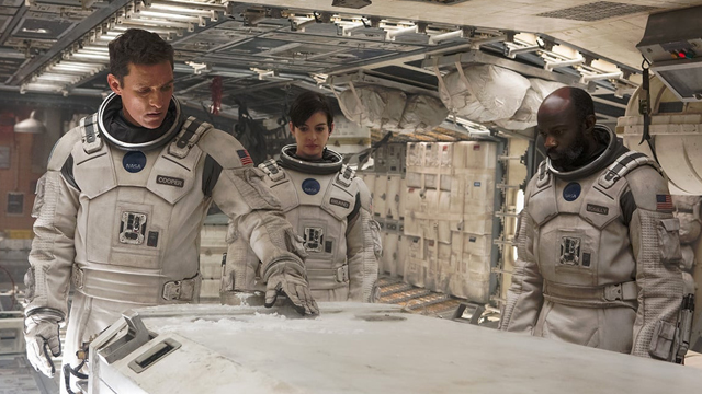 астронавты