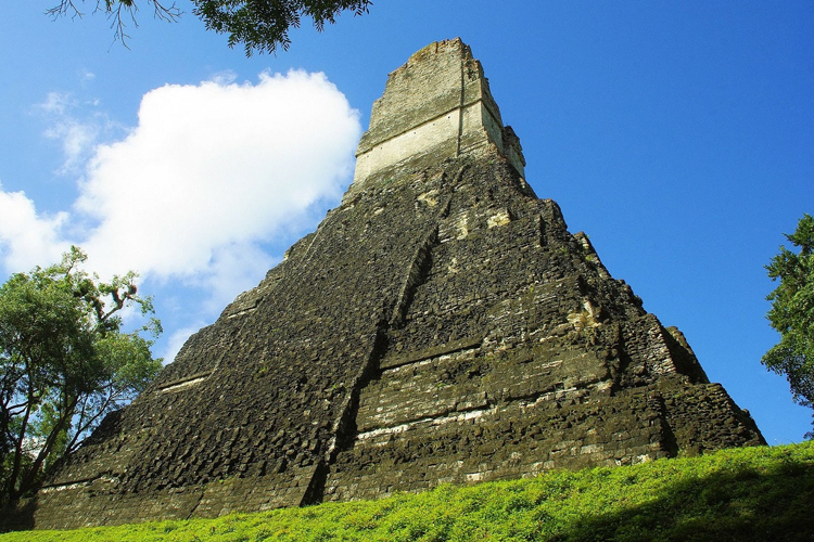 пирамида в Гватемале