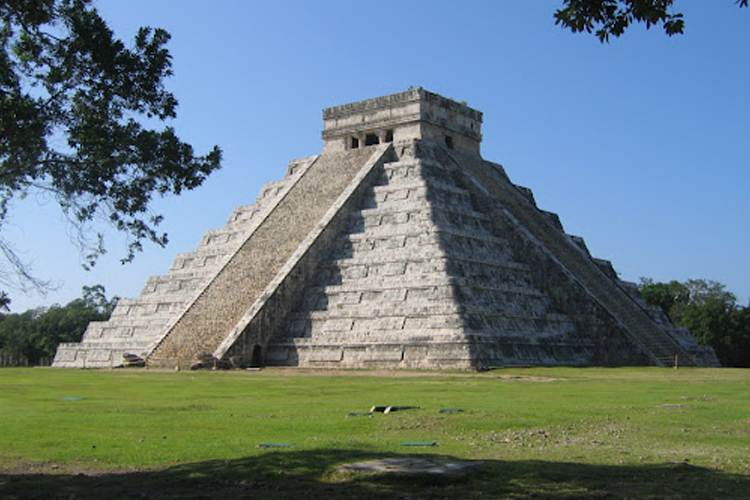 пирамида в Перу