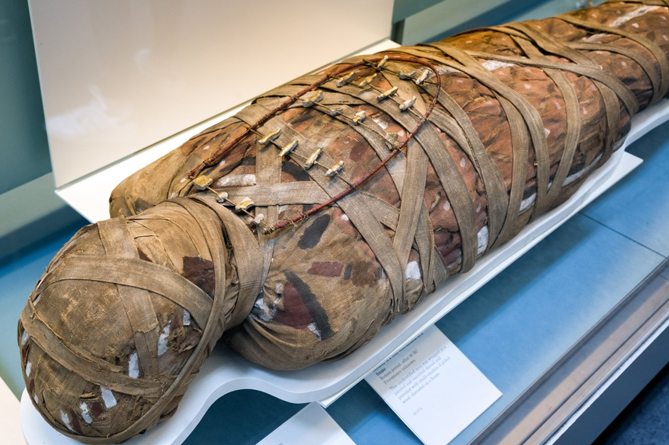 мумия египетский артефакт в Британском музее.